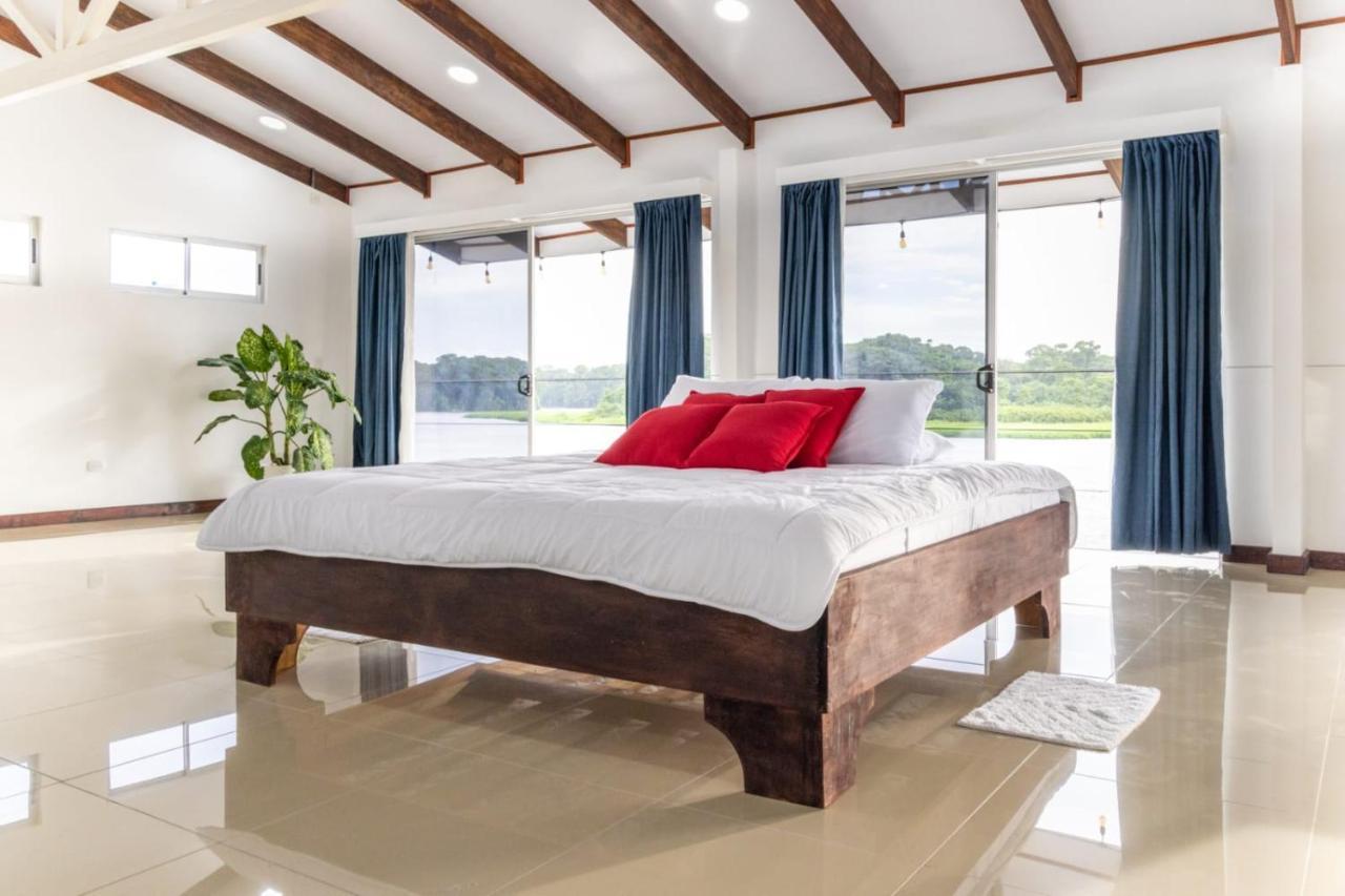 The Babylon Suite Tortuguero Buitenkant foto